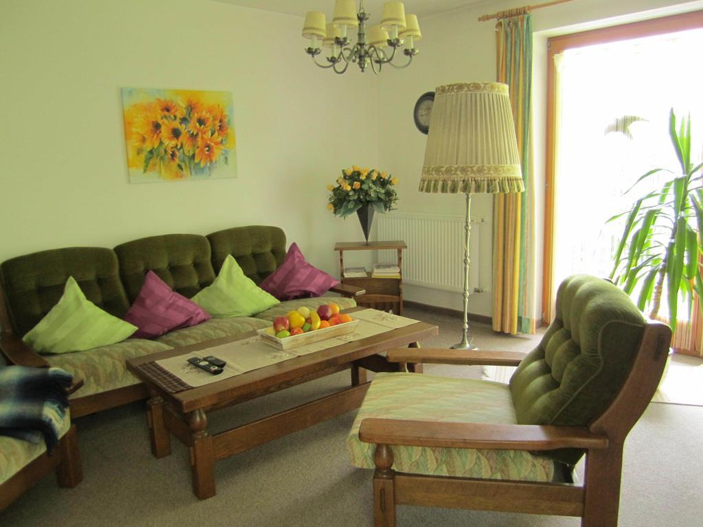 Pension Klein Und Ferienwohnungen (Adults Only) Bodenmais Bilik gambar